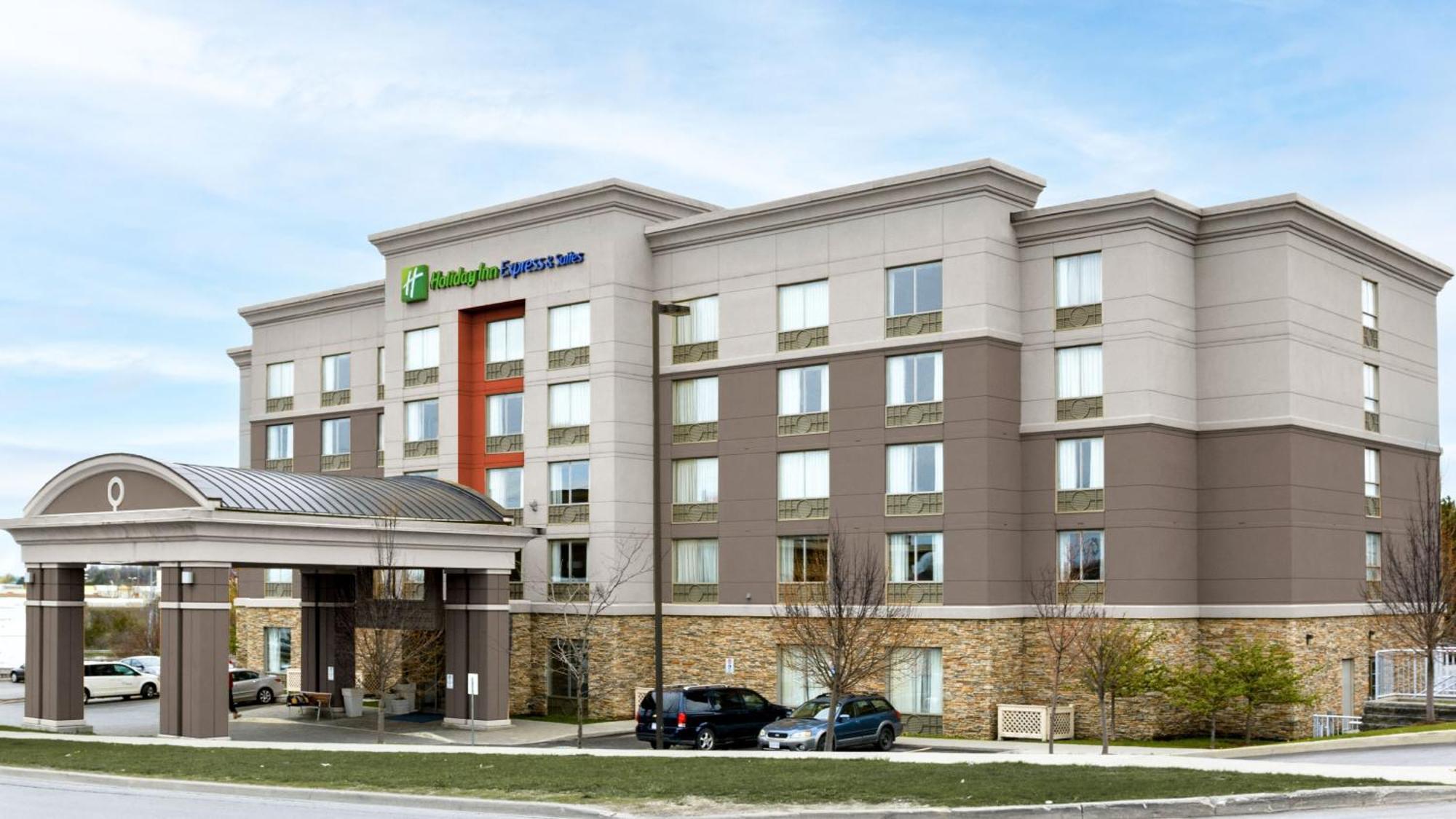 Holiday Inn Express Kingston Central By Ihg Exterior photo